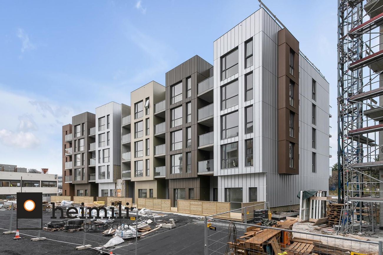 Grensásvegur 1B, 108 Reykjavík