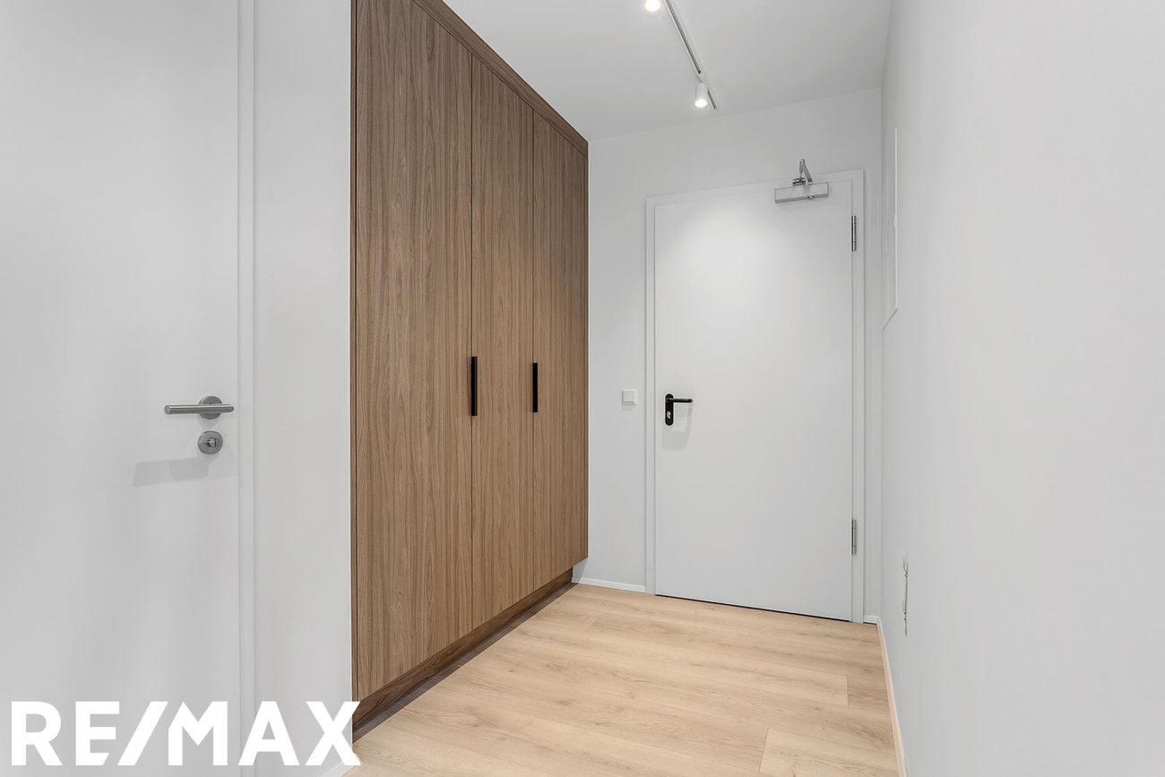 Hafnarbraut 4, 200 Kópavogur