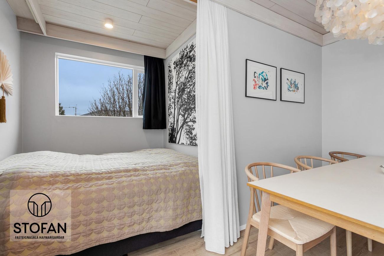 Suðurgata 72, 220 Hafnarfjörður