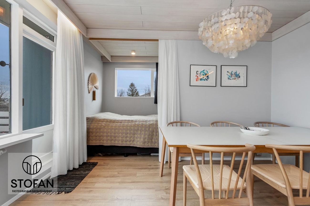 Suðurgata 72, 220 Hafnarfjörður