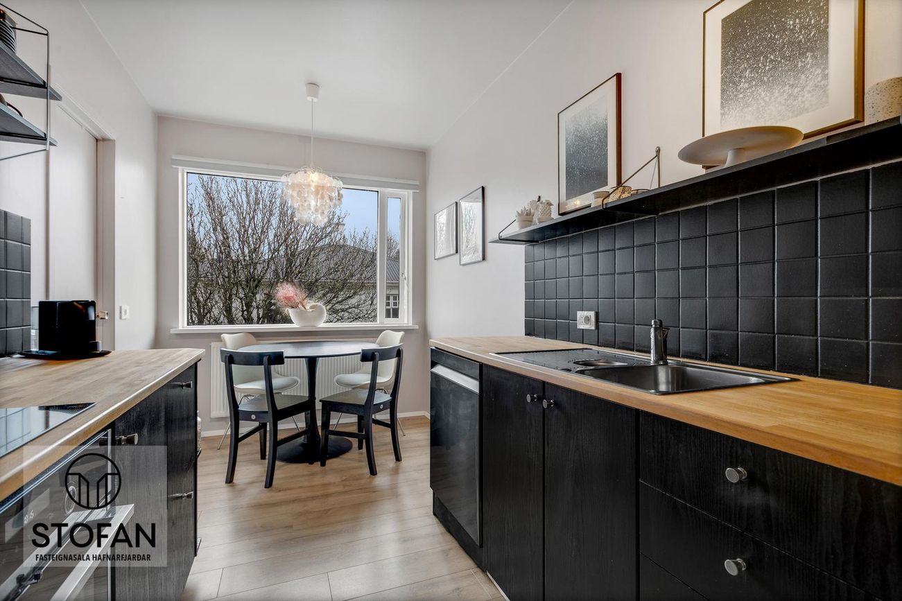 Suðurgata 72, 220 Hafnarfjörður