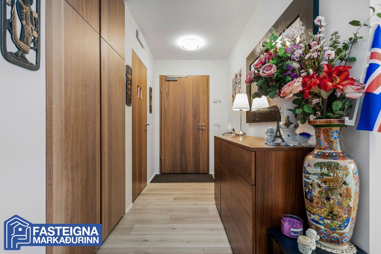 Hallgerðargata 3 - 0304, 105 Reykjavík