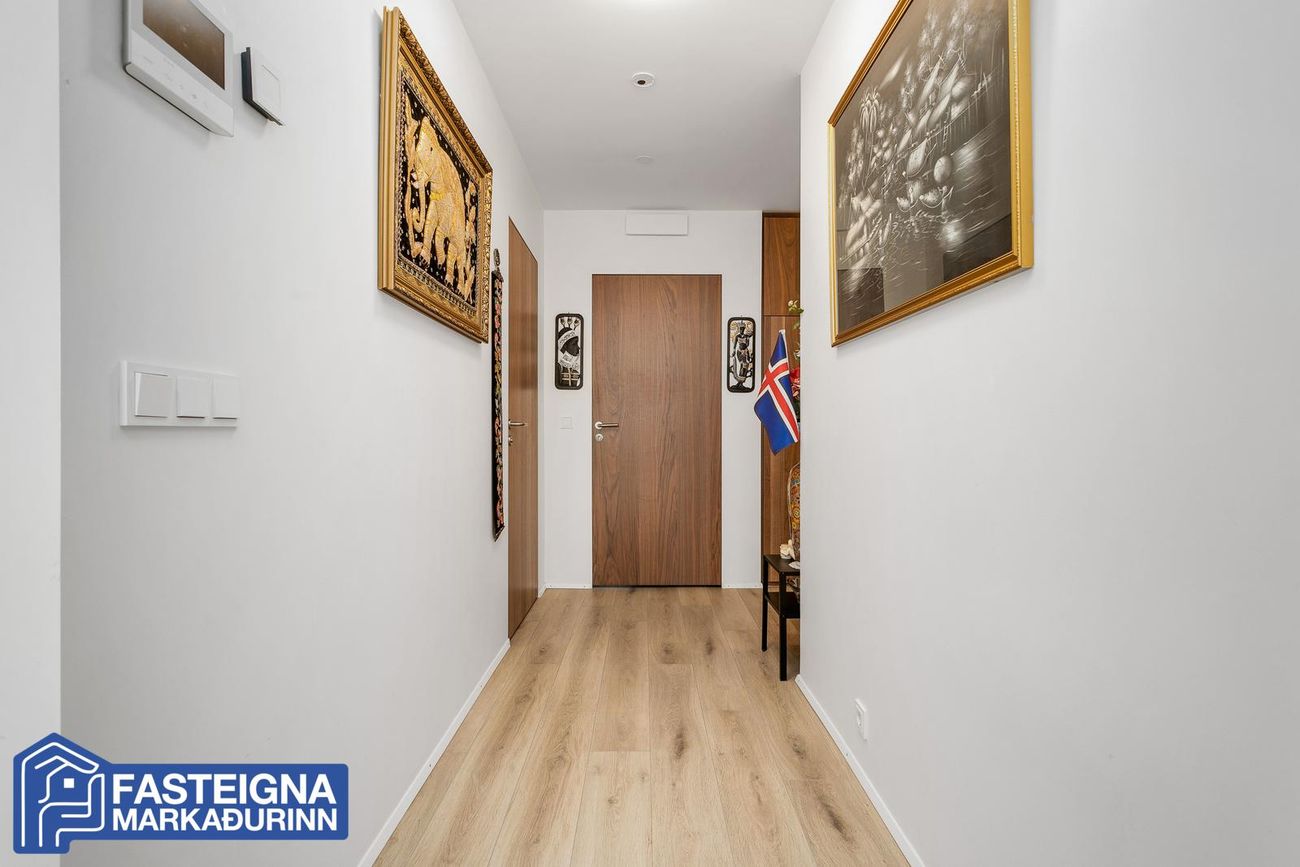 Hallgerðargata 3 - 0304, 105 Reykjavík