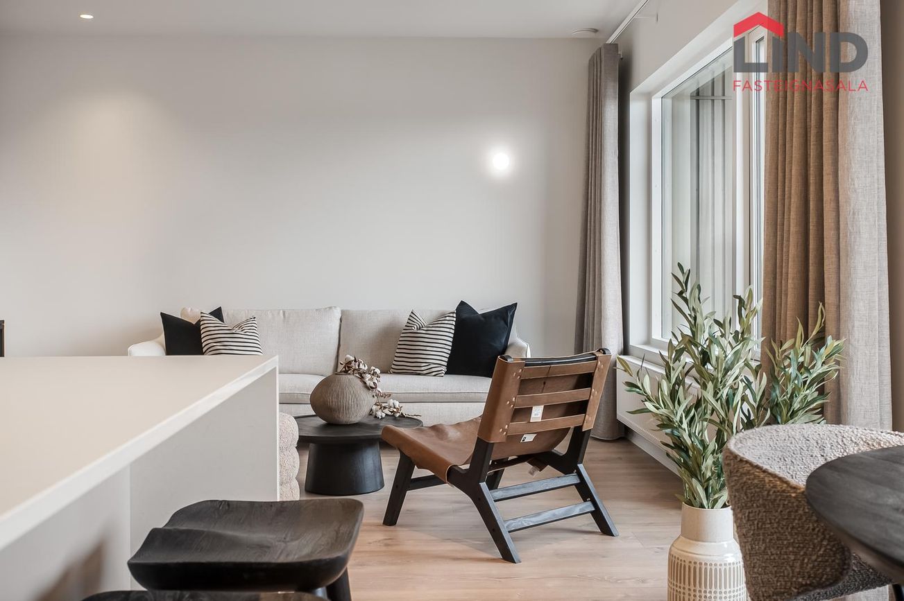 Áshamar 50 - 0407, 221 Hafnarfjörður