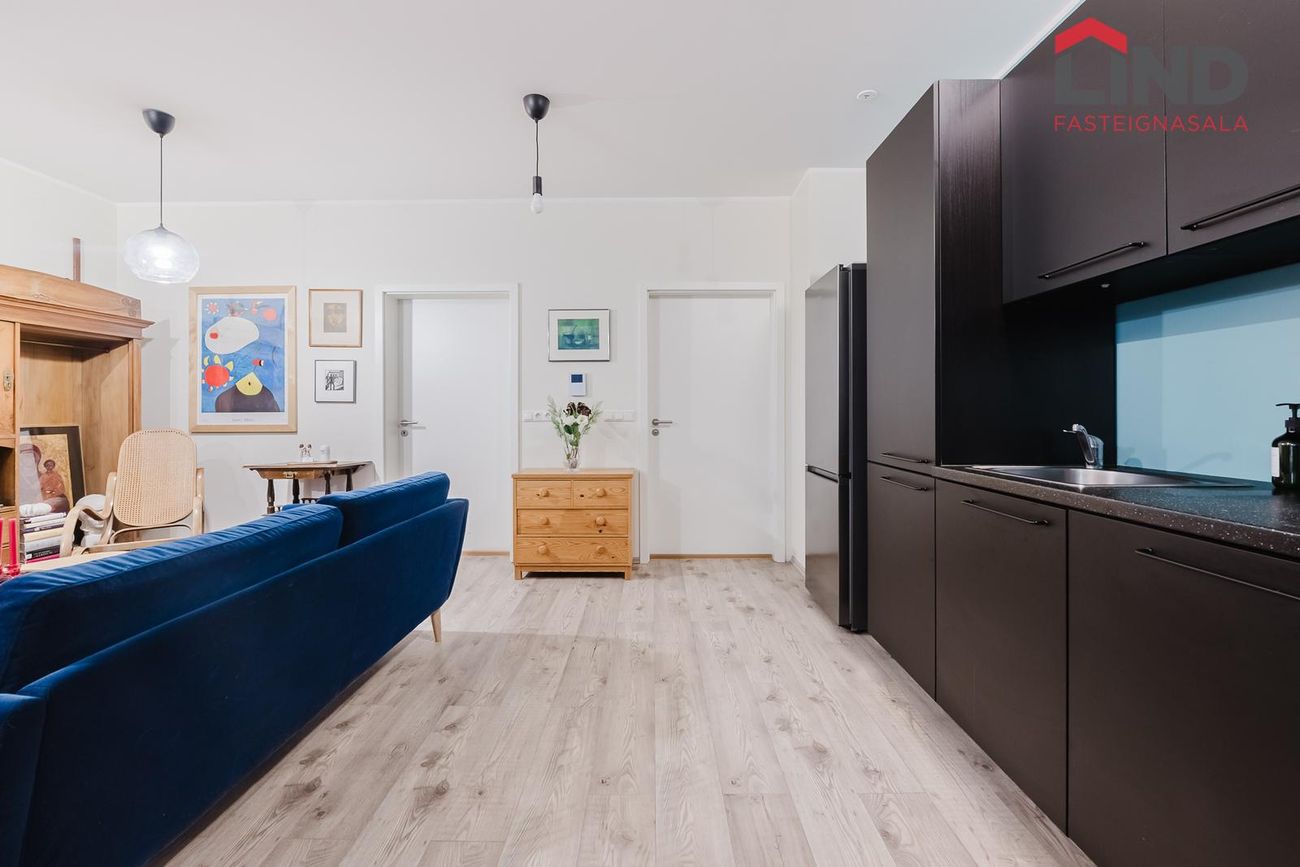 Grensásvegur 12 - 0204, 108 Reykjavík