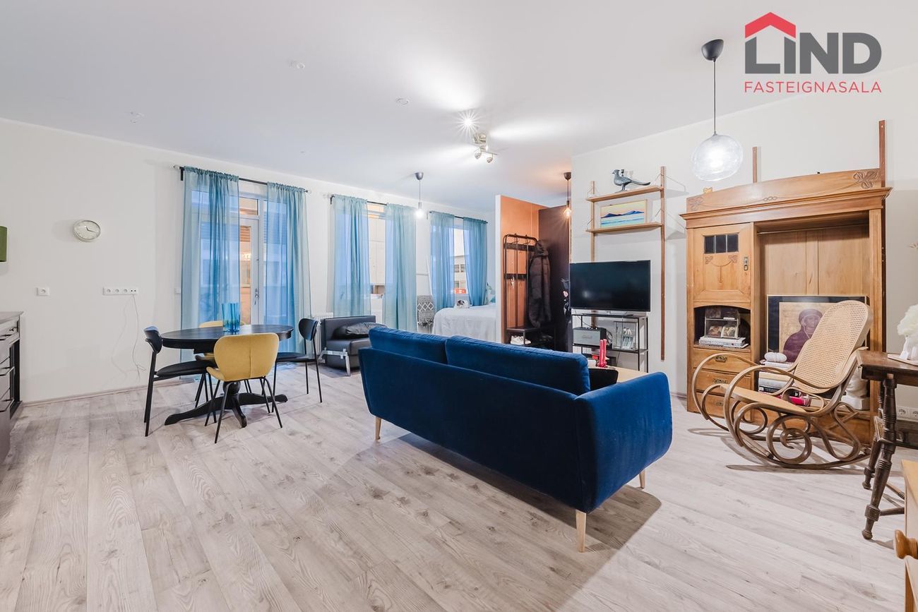 Grensásvegur 12 - 0204, 108 Reykjavík