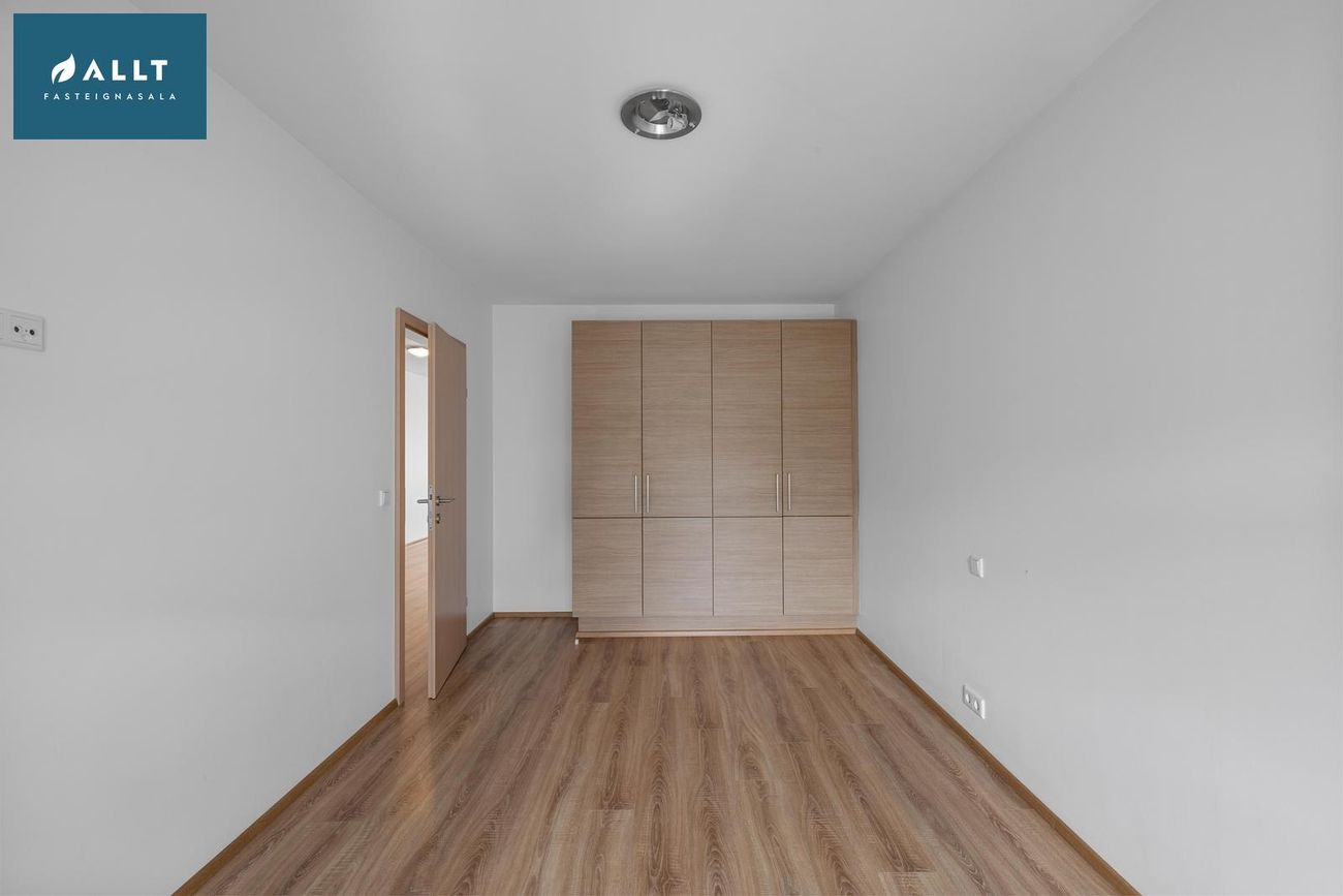 Friggjarbrunnur 53, 113 Reykjavík