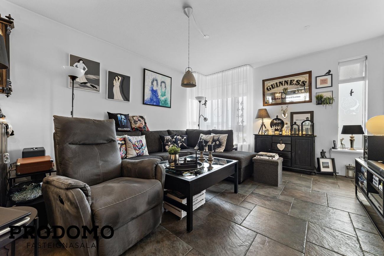 Silfurtún 8, 250 Sveitarfélagið Garður