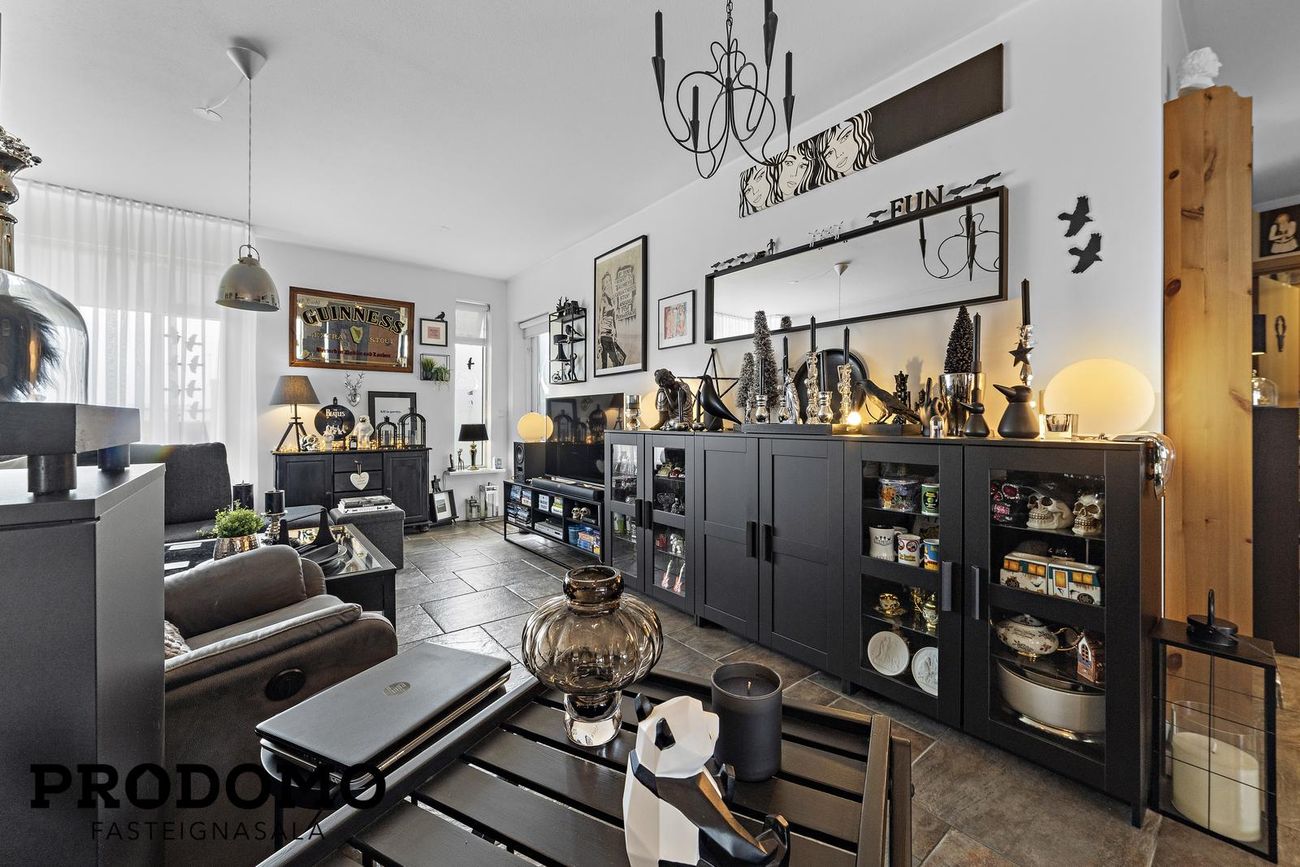 Silfurtún 8, 250 Sveitarfélagið Garður