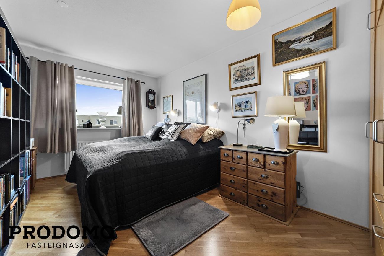 Silfurtún 8, 250 Sveitarfélagið Garður