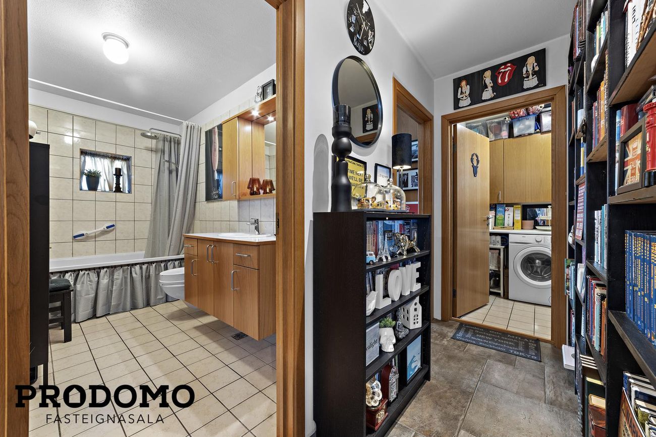 Silfurtún 8, 250 Sveitarfélagið Garður