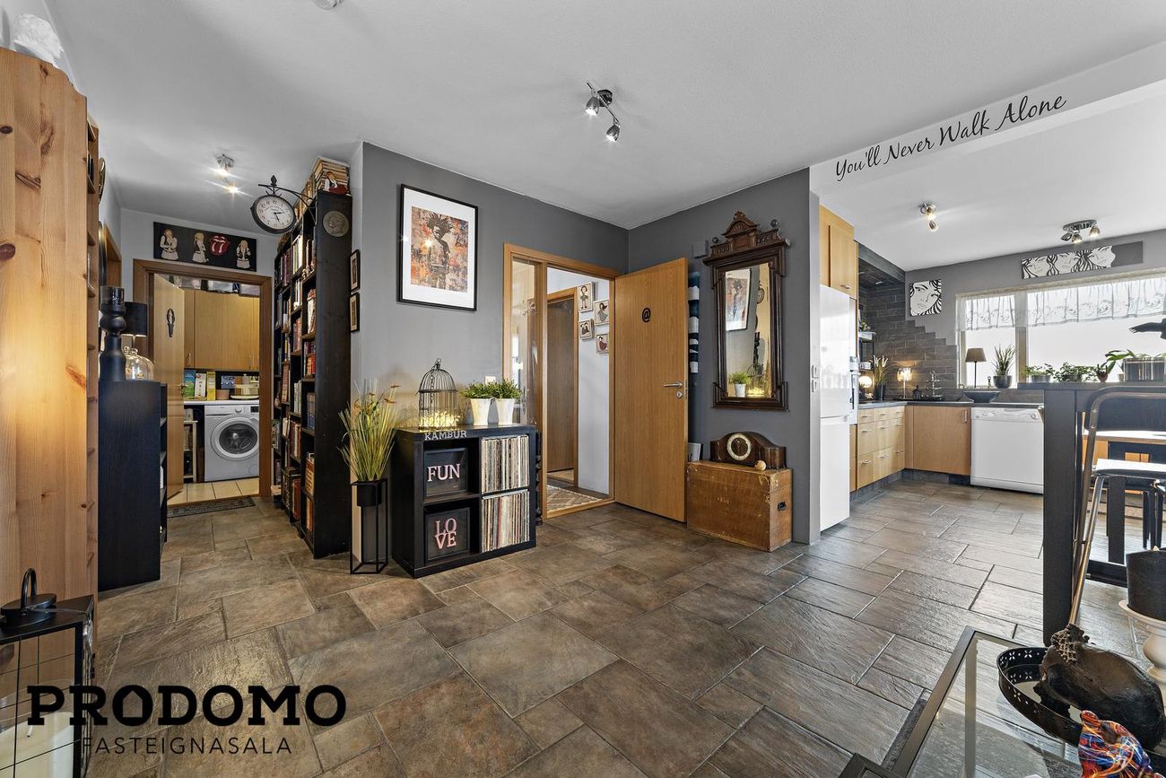 Silfurtún 8, 250 Sveitarfélagið Garður