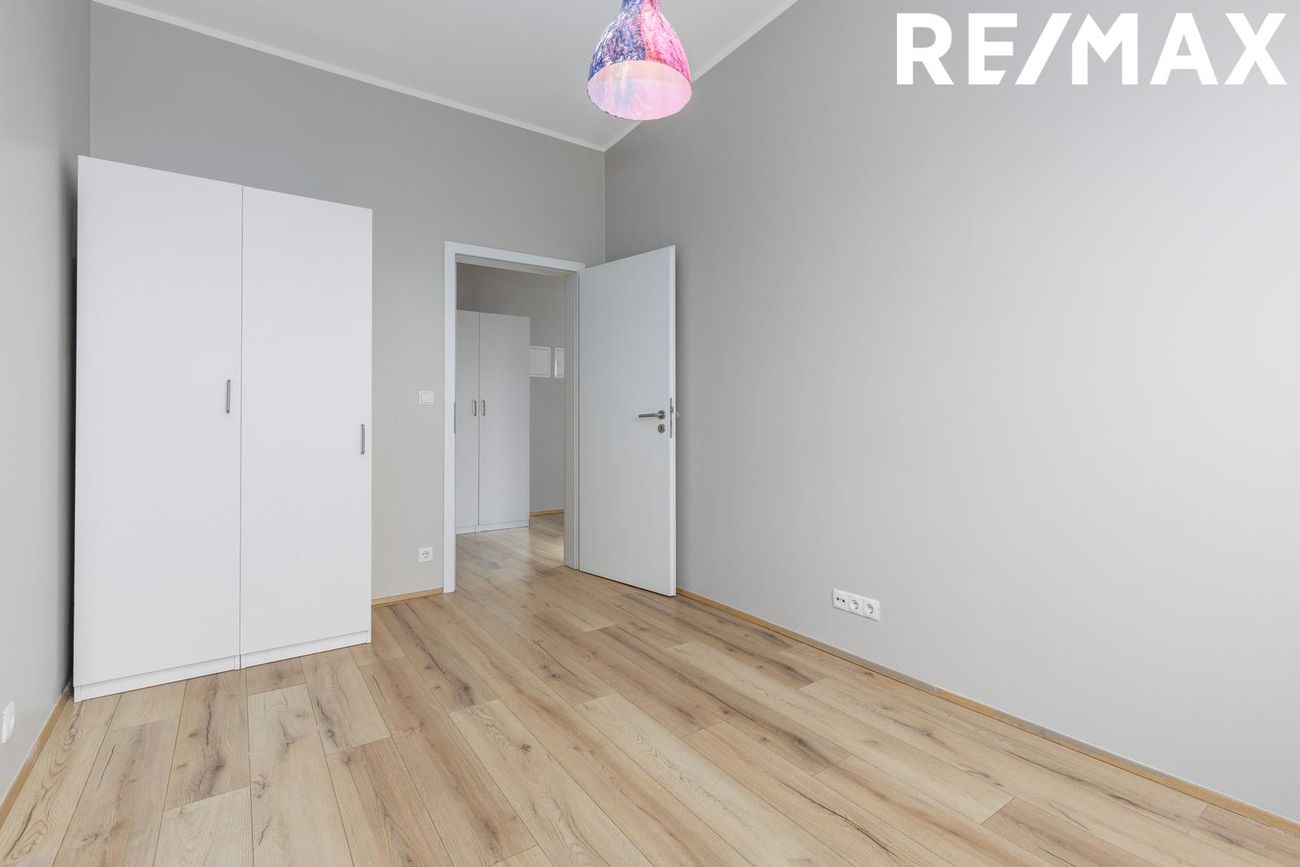 Tjarnabraut 14, 260 Reykjanesbær