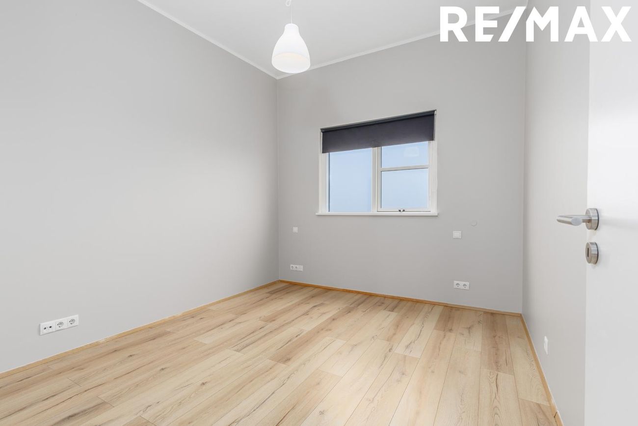 Tjarnabraut 14, 260 Reykjanesbær