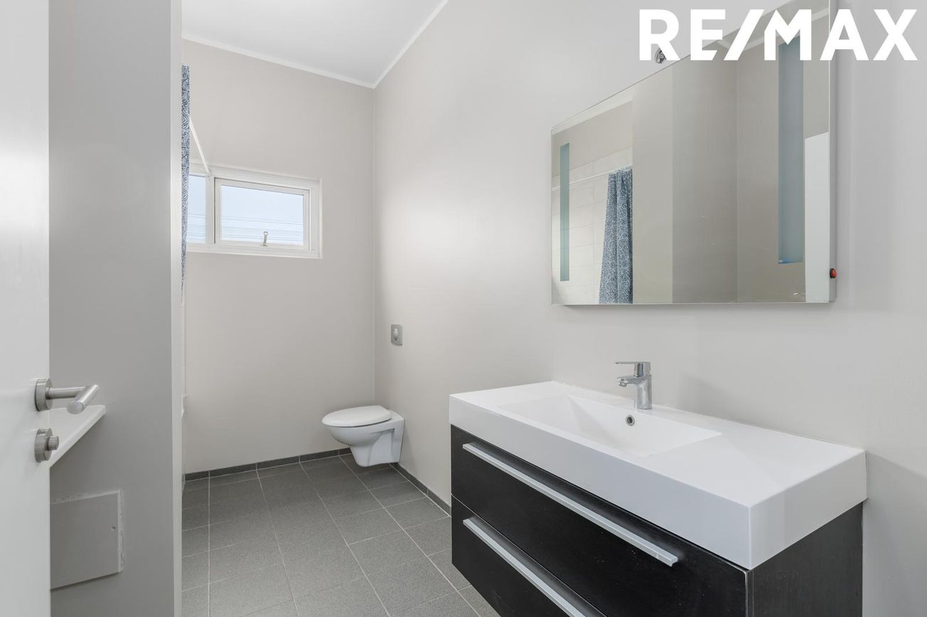 Tjarnabraut 14, 260 Reykjanesbær