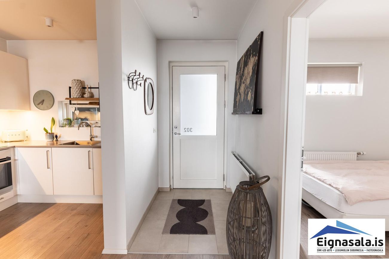 Dalsbraut 6, 260 Reykjanesbær