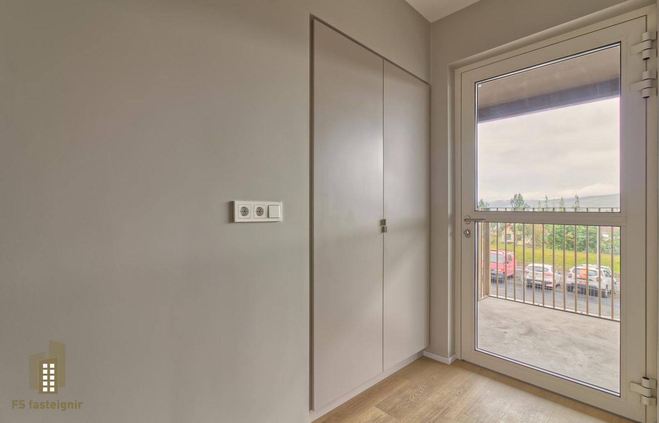 Lækjarmói 8, 603 Akureyri