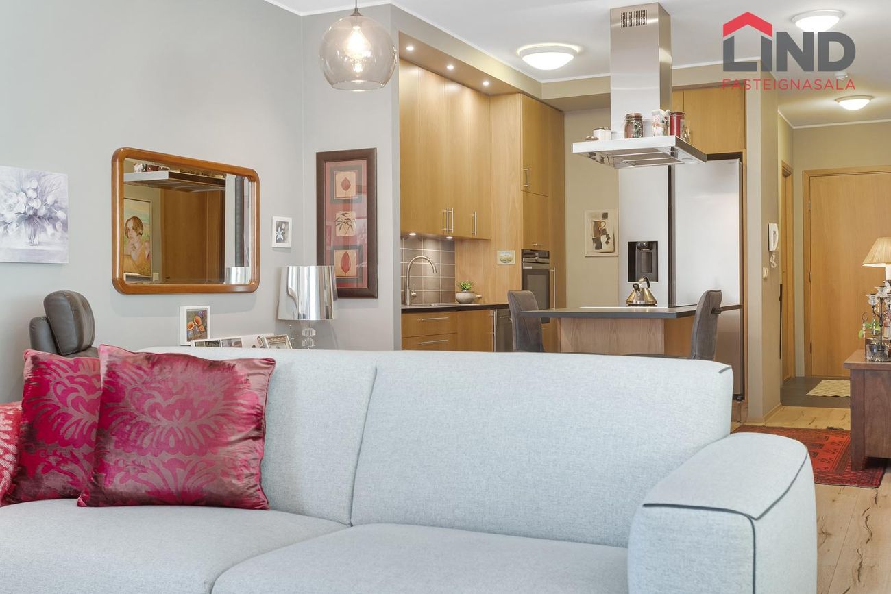 Pósthússtræti 3 - 0101, 230 Reykjanesbær