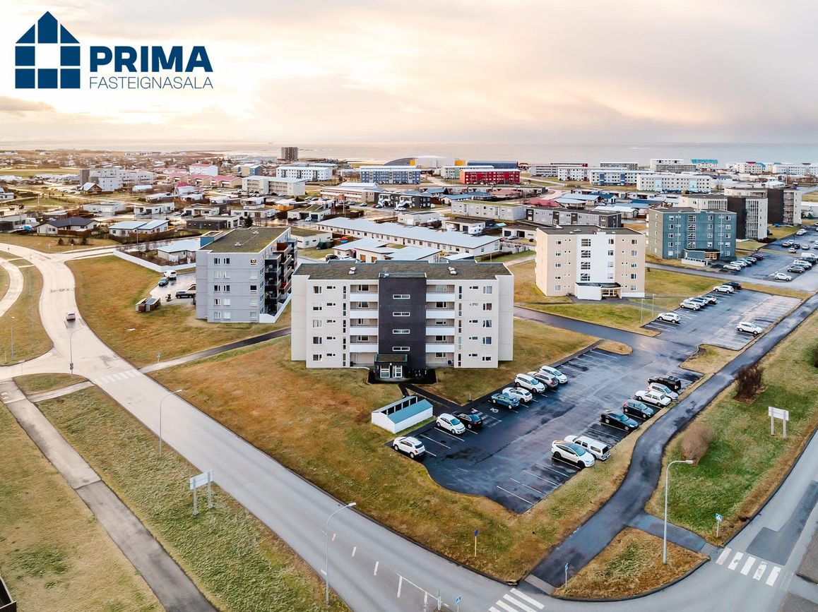 Holtsflöt 6, 300 Akranes