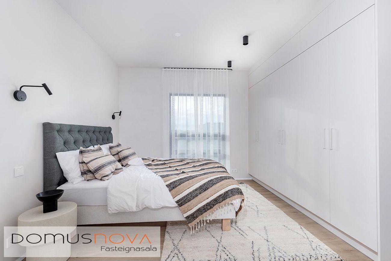 Jöfursbás 5, 112 Reykjavík