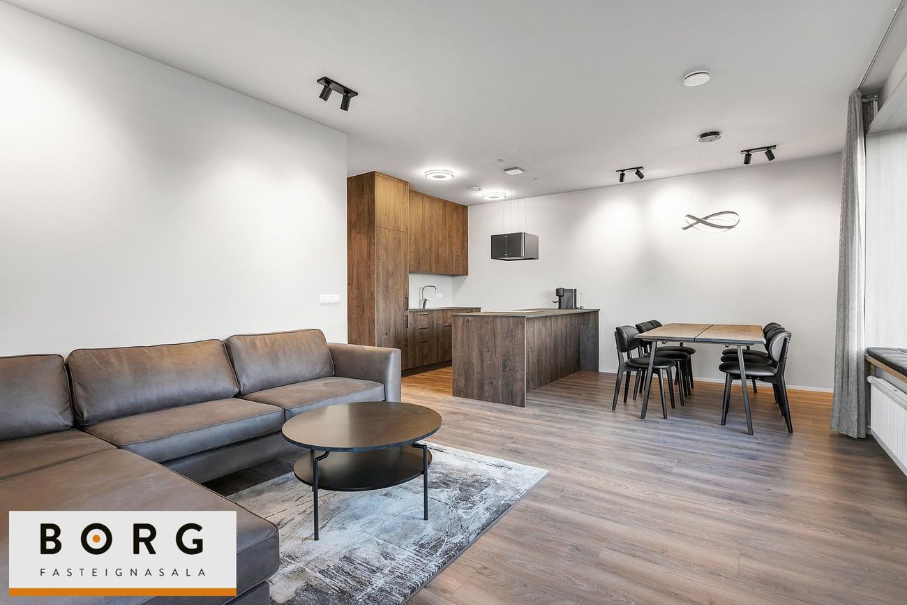 Áshamar 48 - 0304, 221 Hafnarfjörður