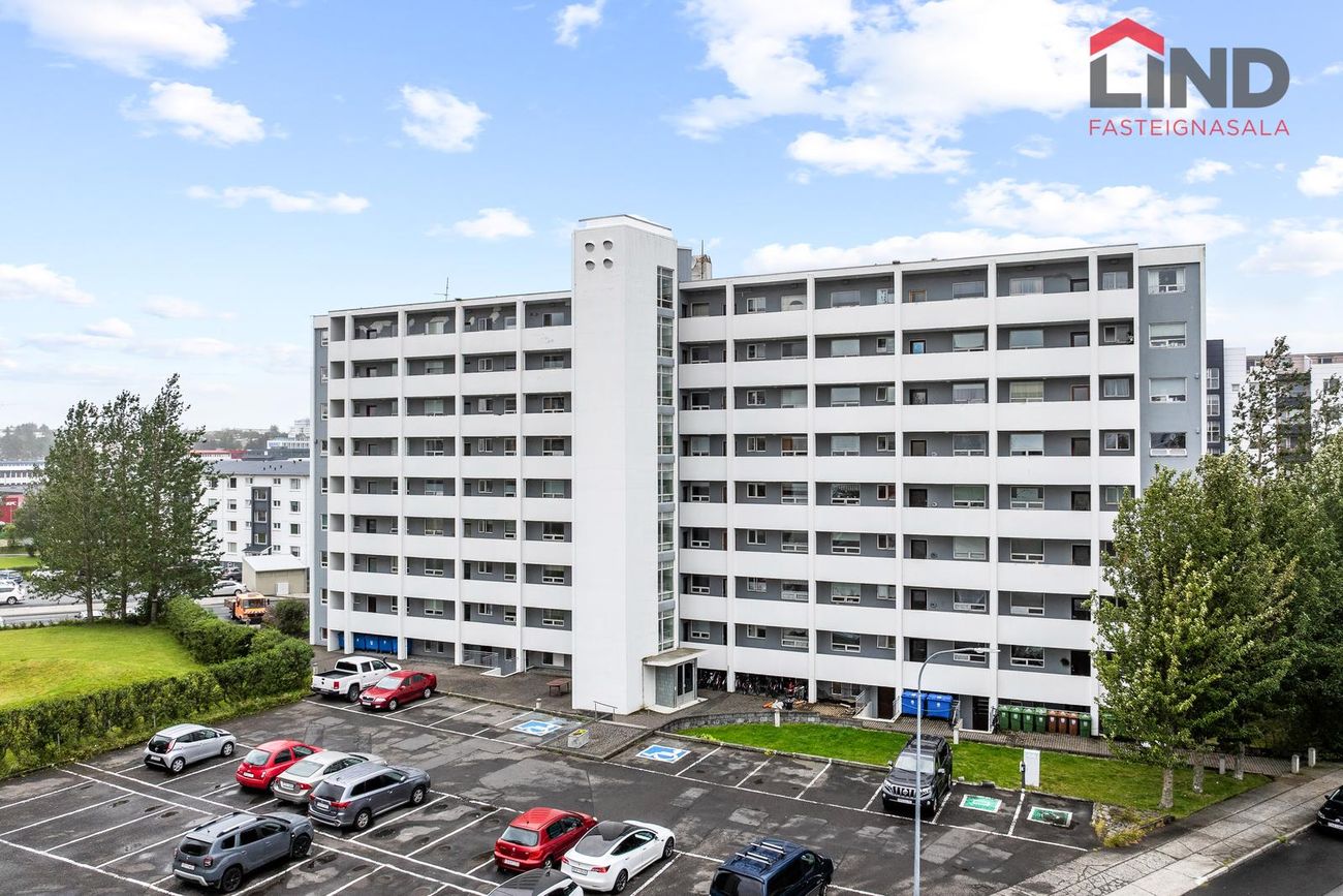Ljósheimar 12, 104 Reykjavík