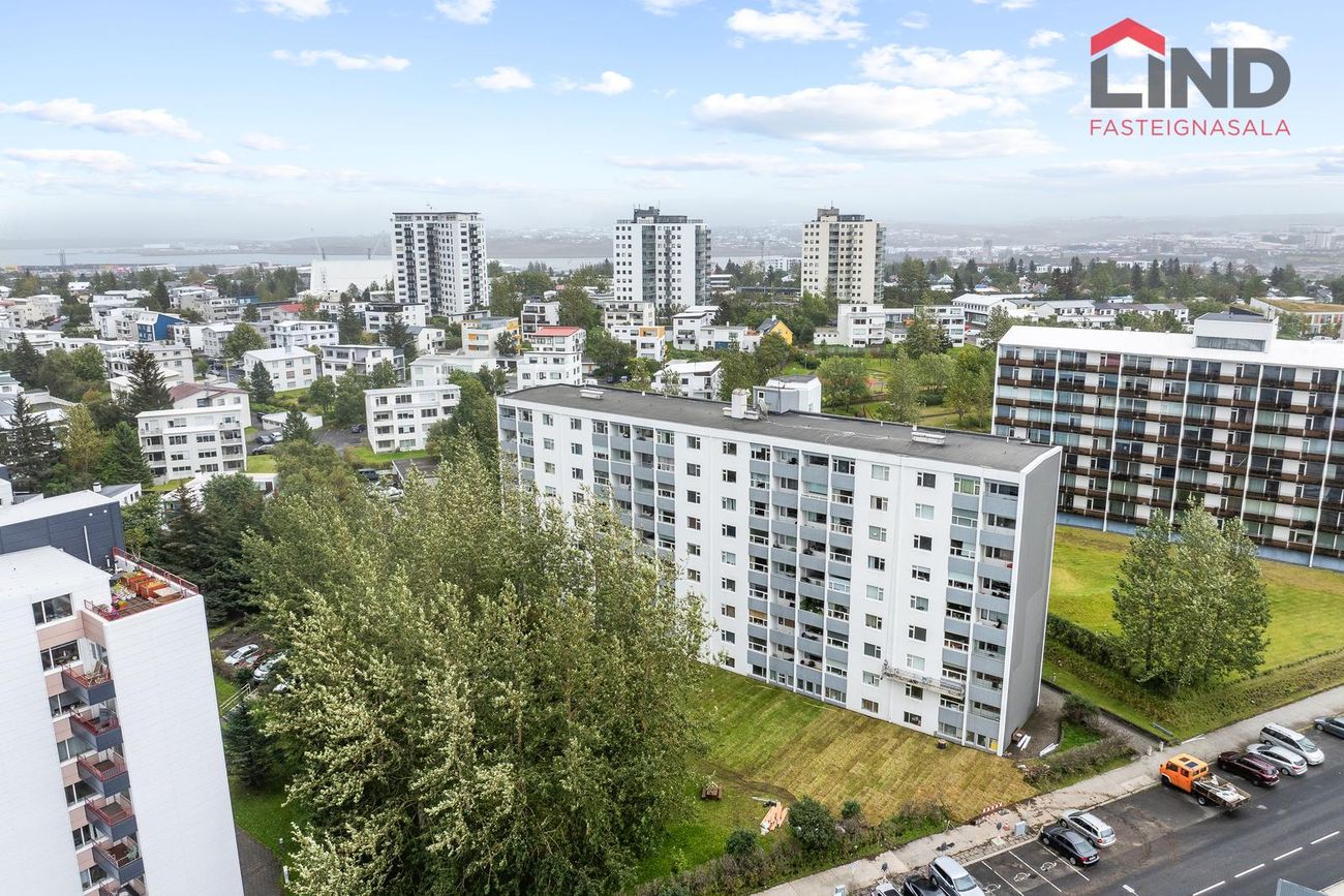 Ljósheimar 12, 104 Reykjavík
