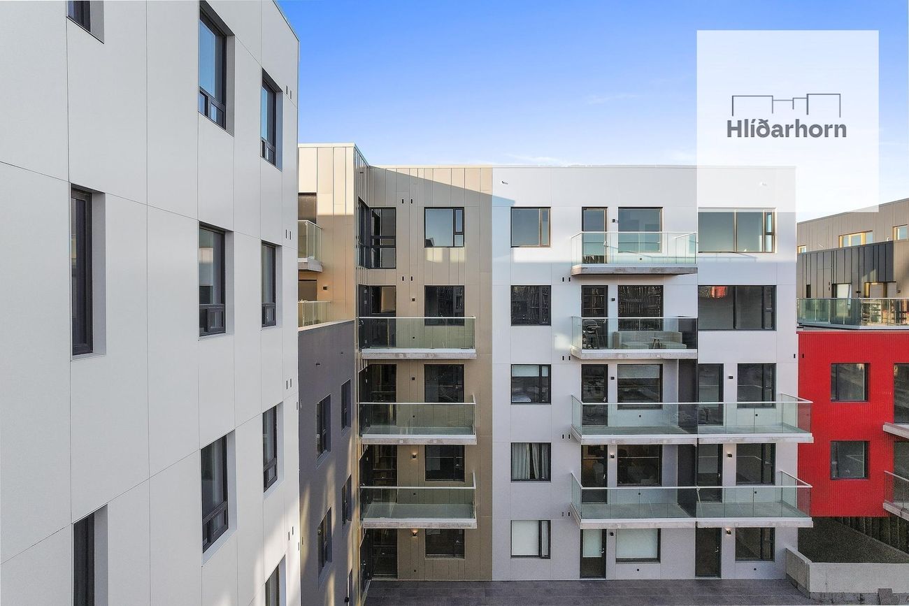 Haukahlíð 10, 102 Reykjavík