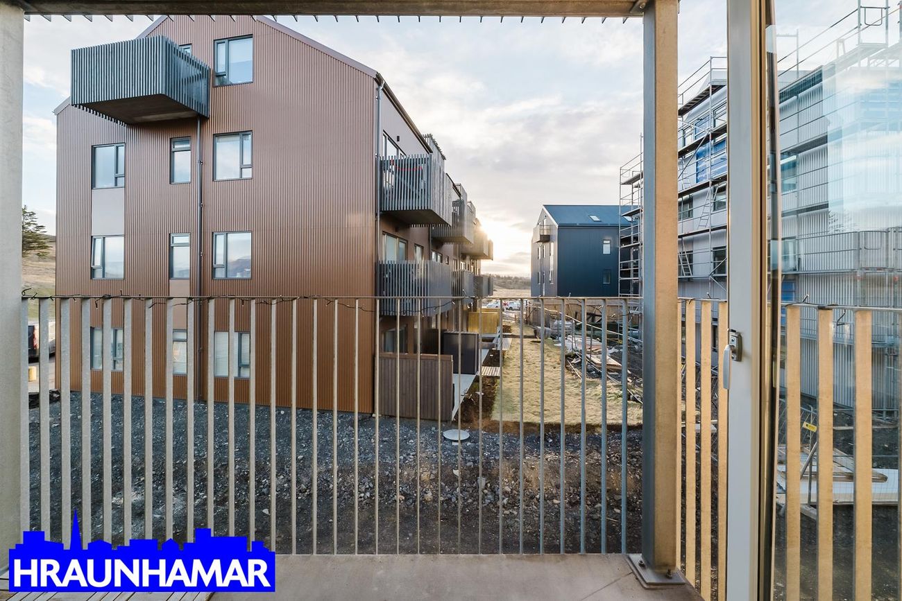 Jöfursbás 11B, 112 Reykjavík