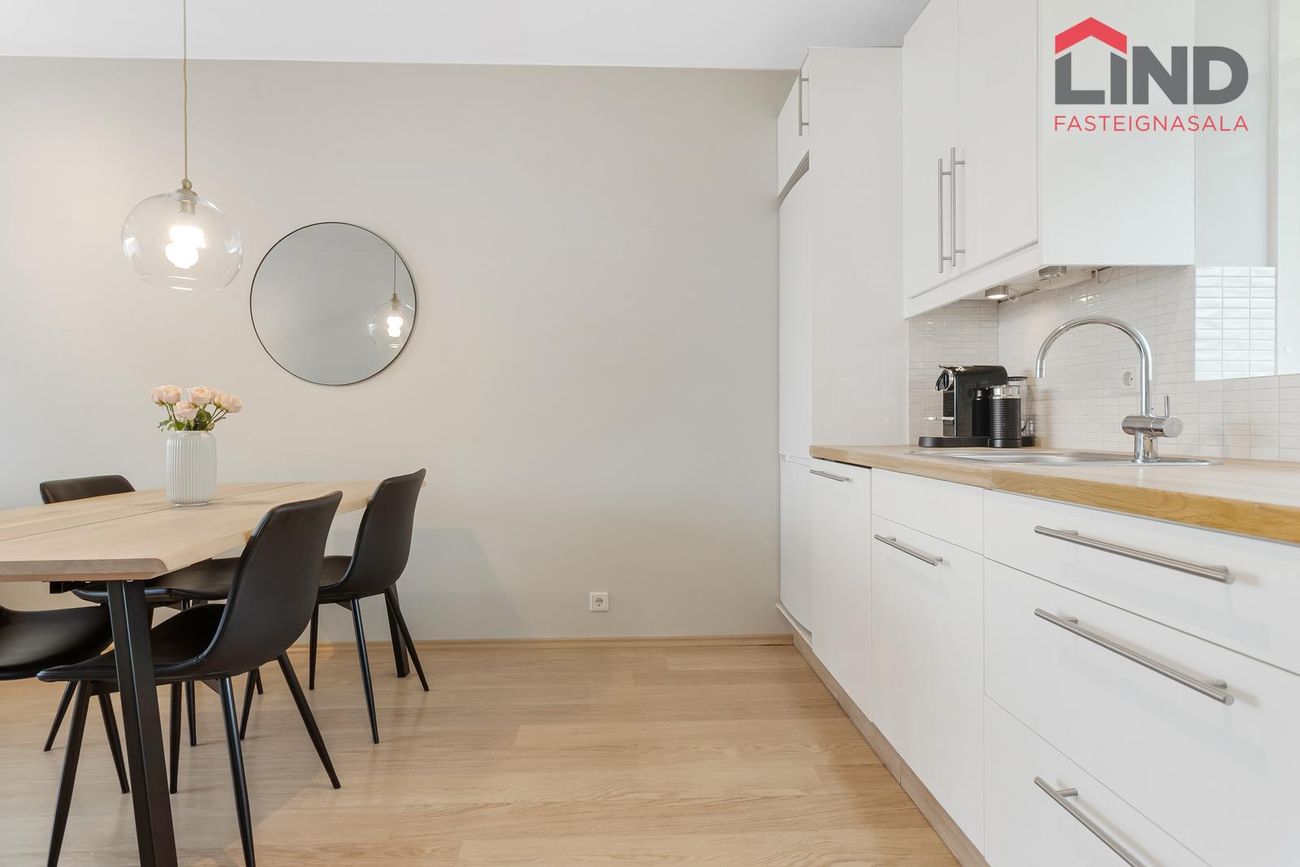Þórðarsveigur 6, 113 Reykjavík