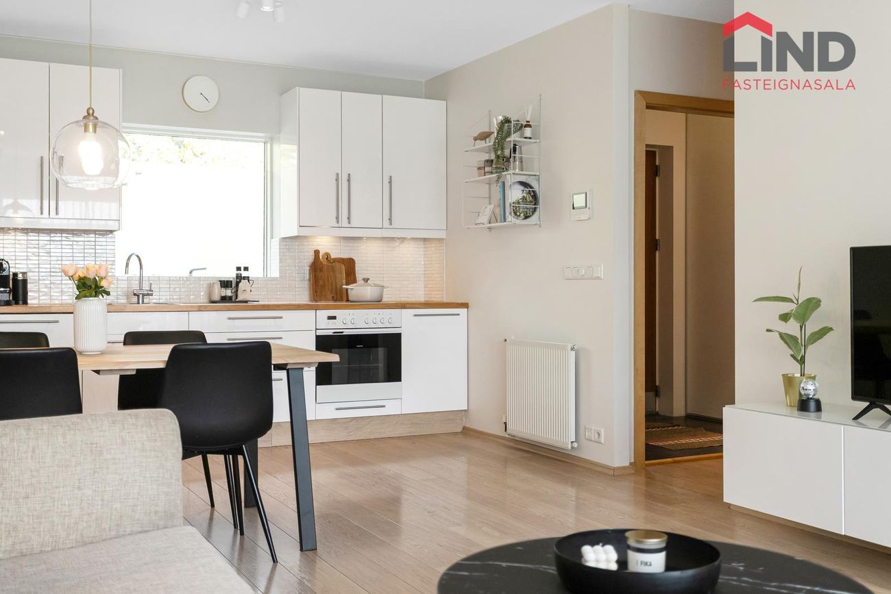 Þórðarsveigur 6, 113 Reykjavík