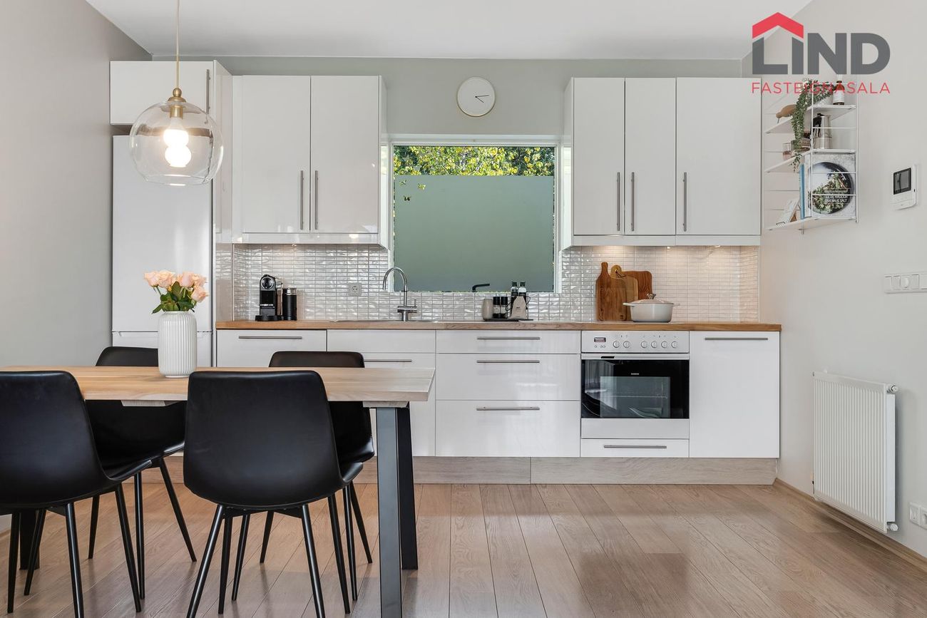 Þórðarsveigur 6, 113 Reykjavík