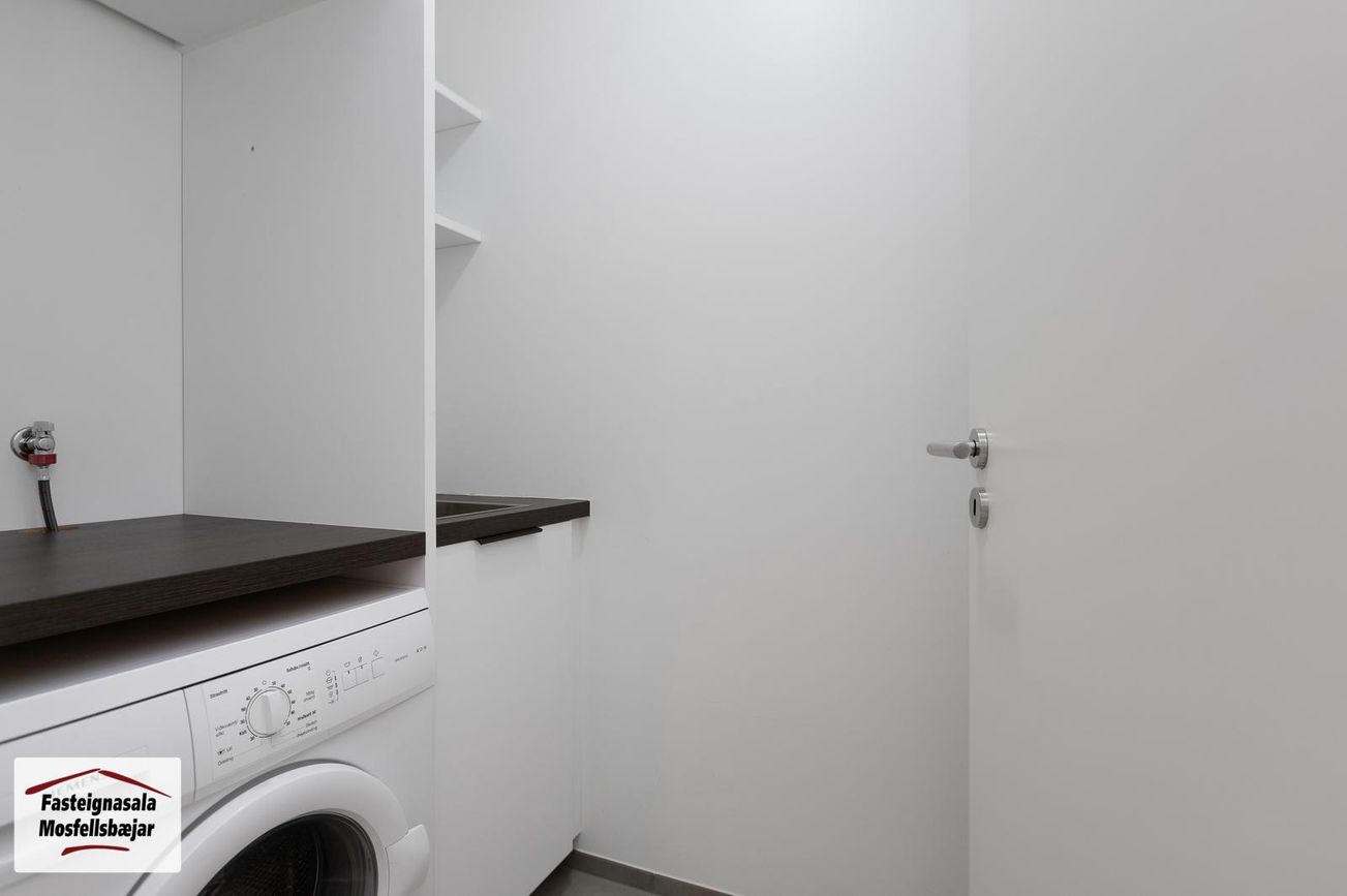 Tangabryggja 15 - 0207, 110 Reykjavík