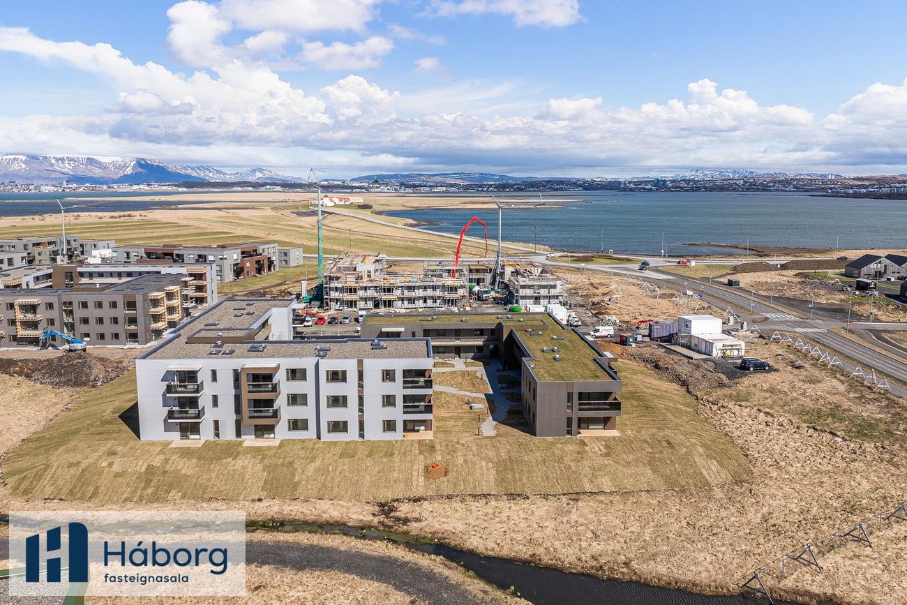 Grásteinsmýri 3, 225 Garðabær