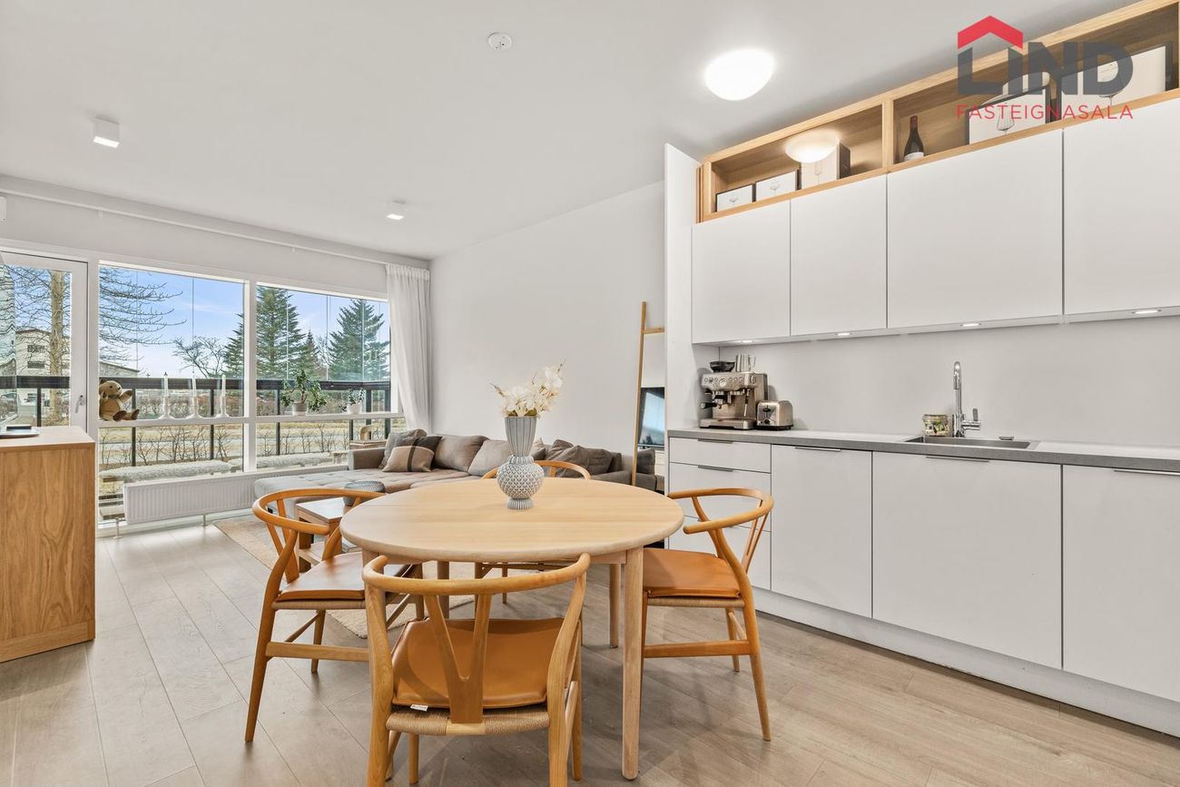 Lágaleiti 3 - 0103, 103 Reykjavík