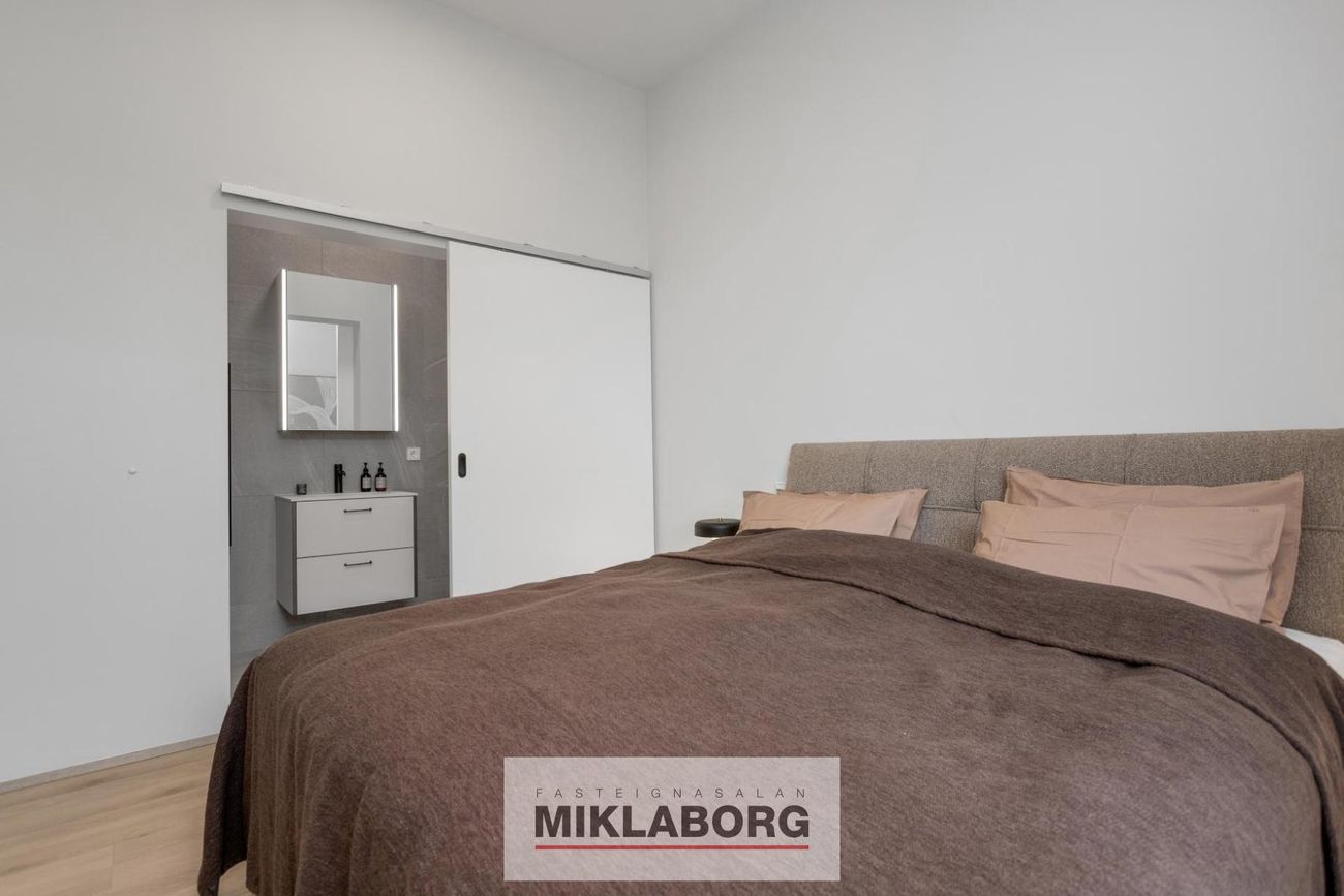 Hafnarbraut 10B, 200 Kópavogur