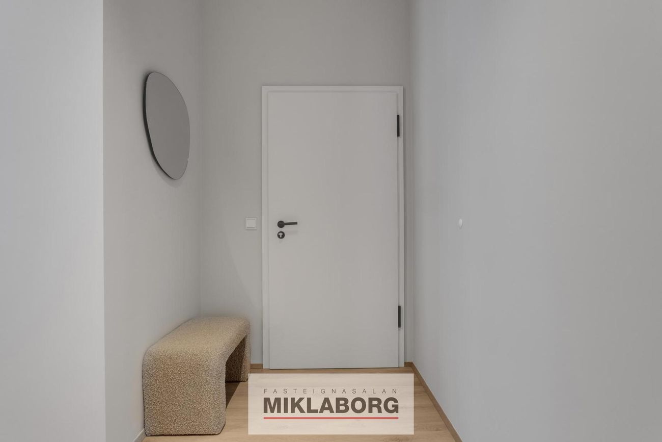 Hafnarbraut 10B, 200 Kópavogur