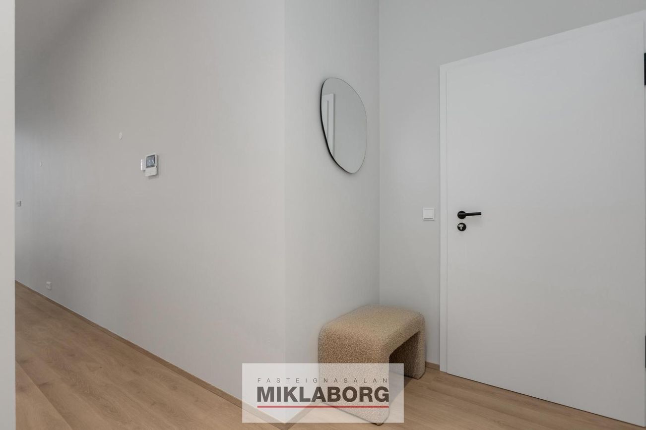 Hafnarbraut 10B, 200 Kópavogur