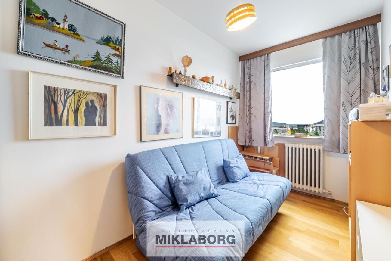 Háaleitisbraut 43, 108 Reykjavík
