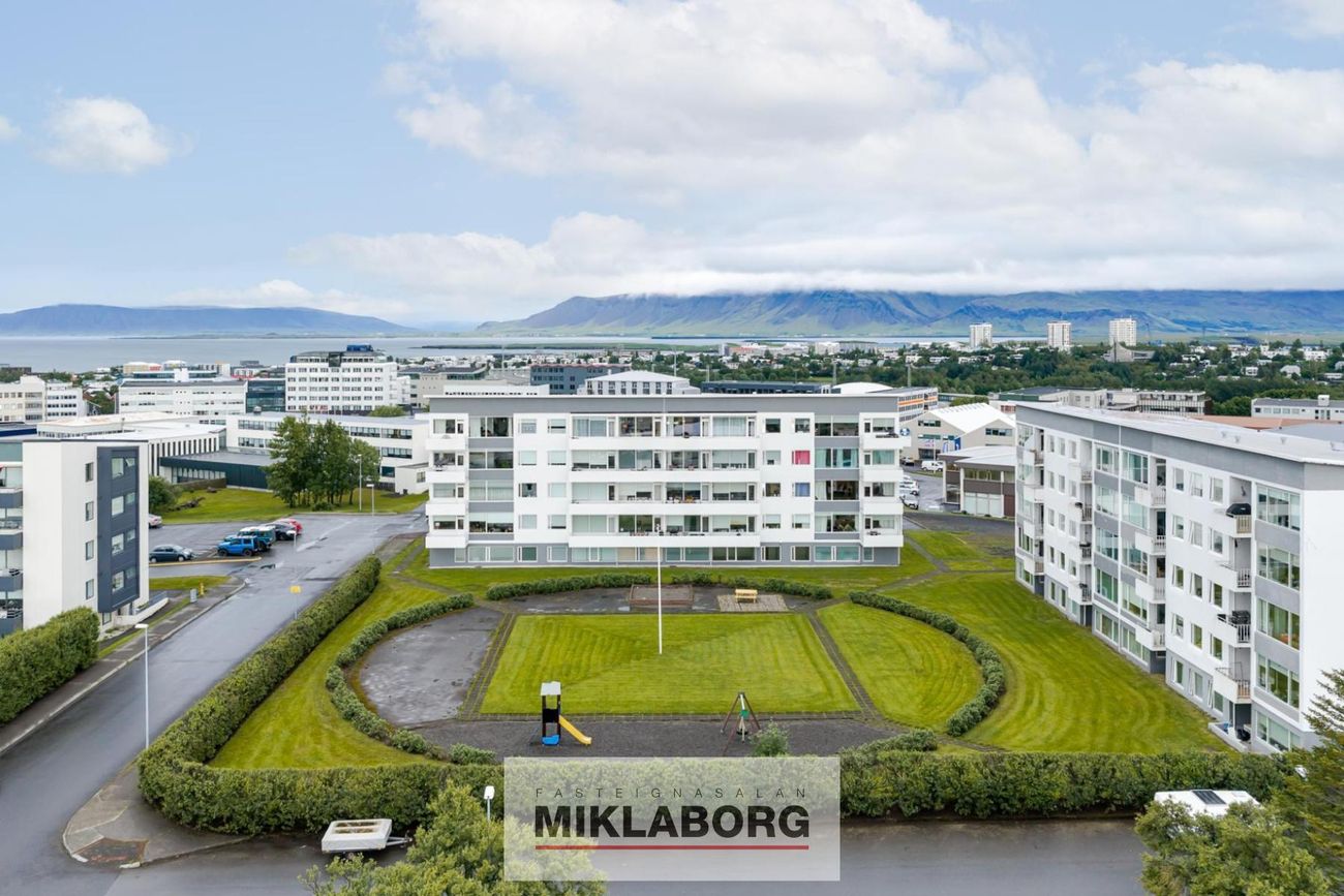 Háaleitisbraut 43, 108 Reykjavík