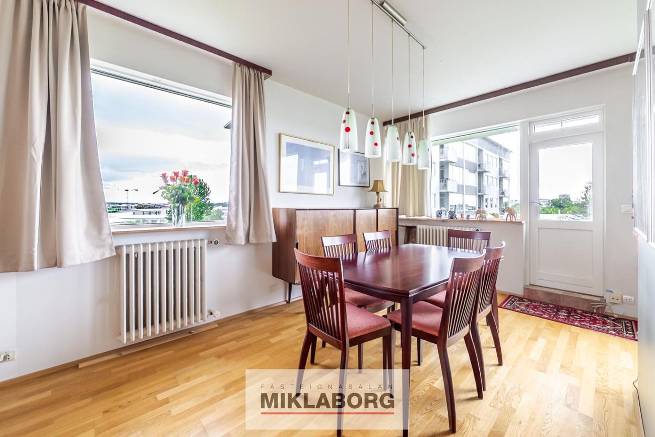 Háaleitisbraut 43, 108 Reykjavík