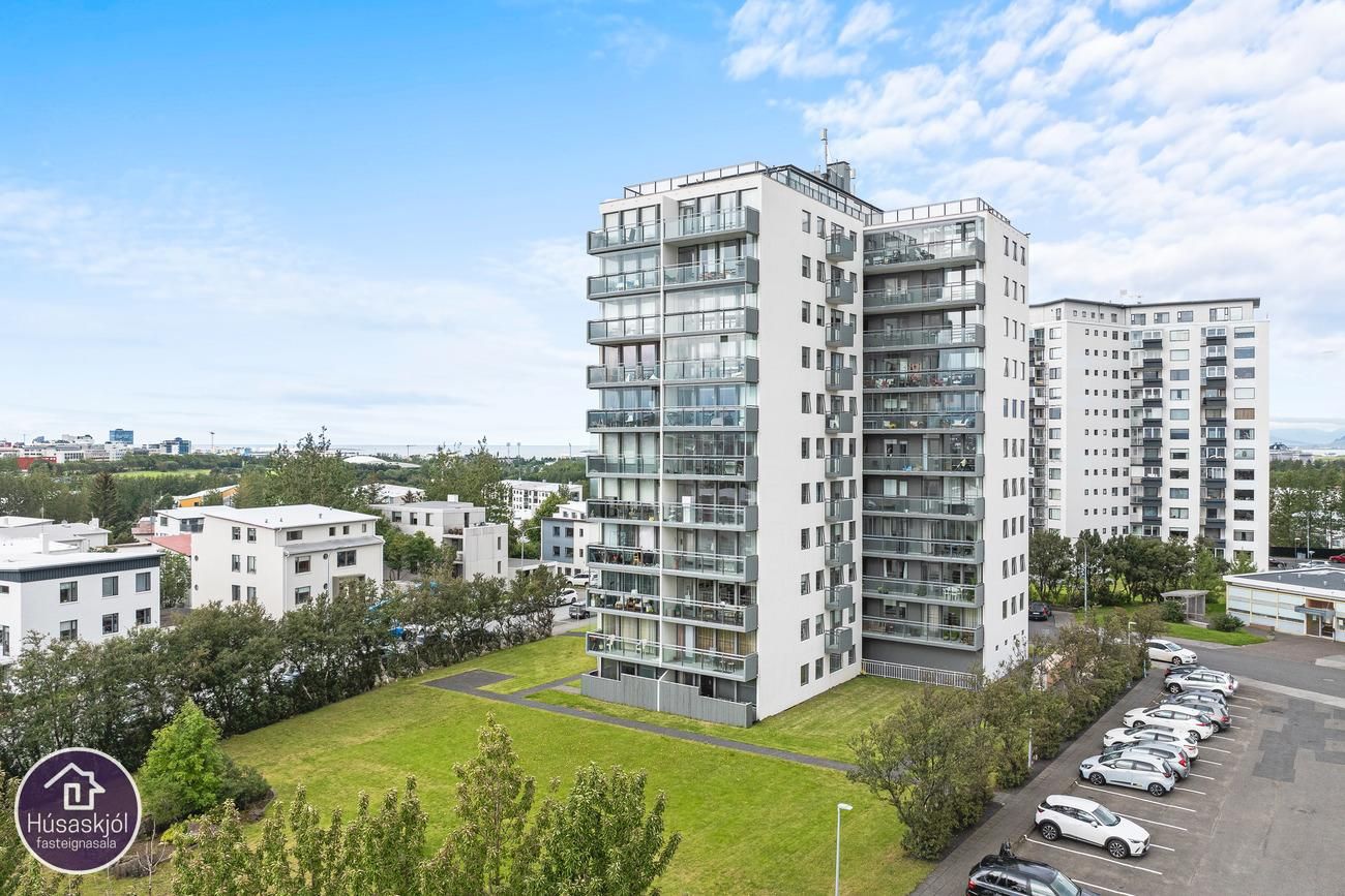 Sólheimar 27, 104 Reykjavík