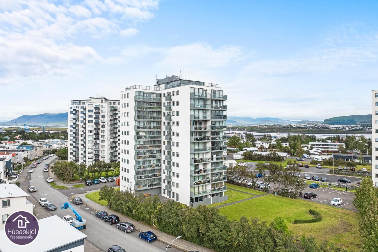 Sólheimar 27, 104 Reykjavík