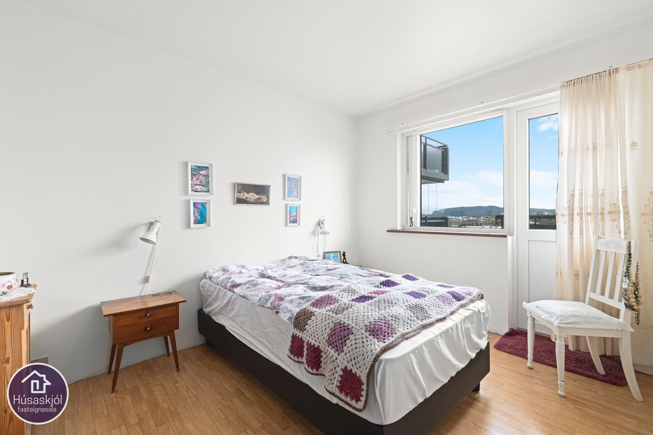 Sólheimar 27, 104 Reykjavík