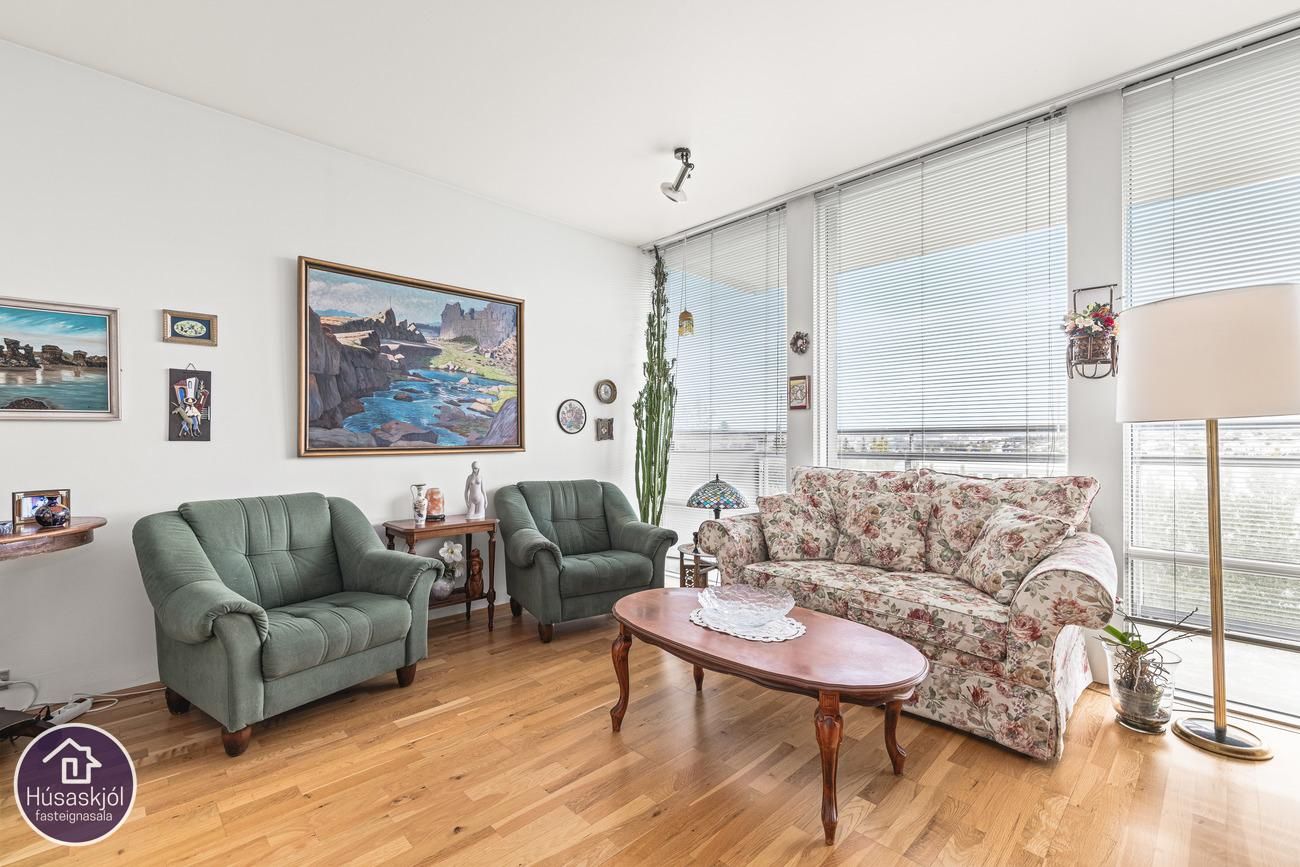 Sólheimar 27, 104 Reykjavík