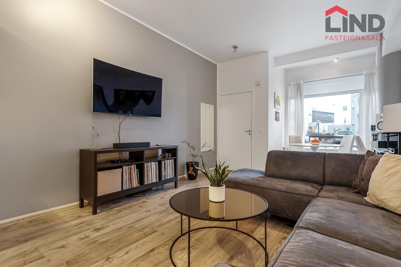 Brekkulækur 1, 105 Reykjavík