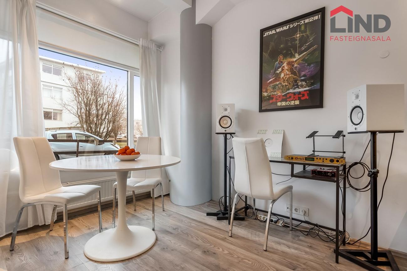 Brekkulækur 1, 105 Reykjavík