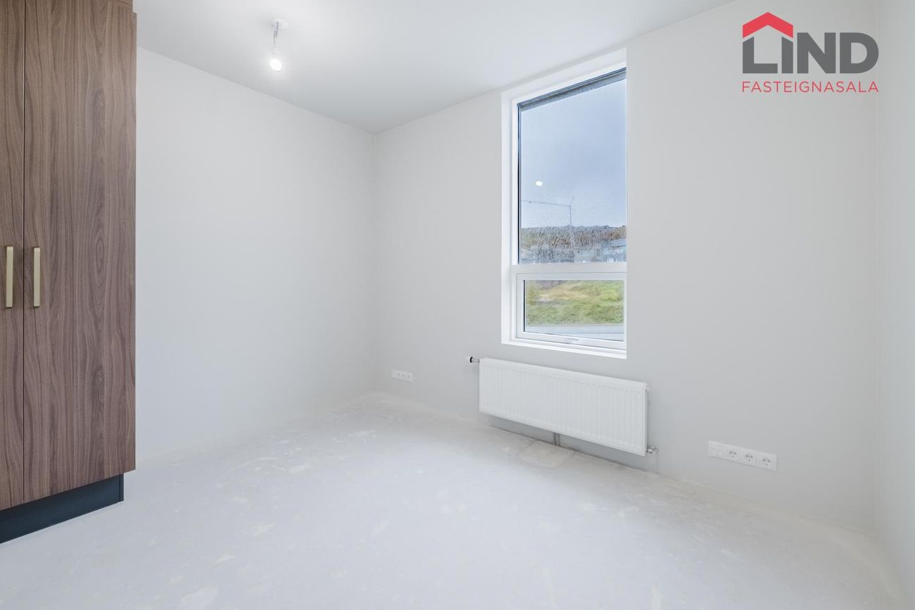 Hringhamar 19, 221 Hafnarfjörður