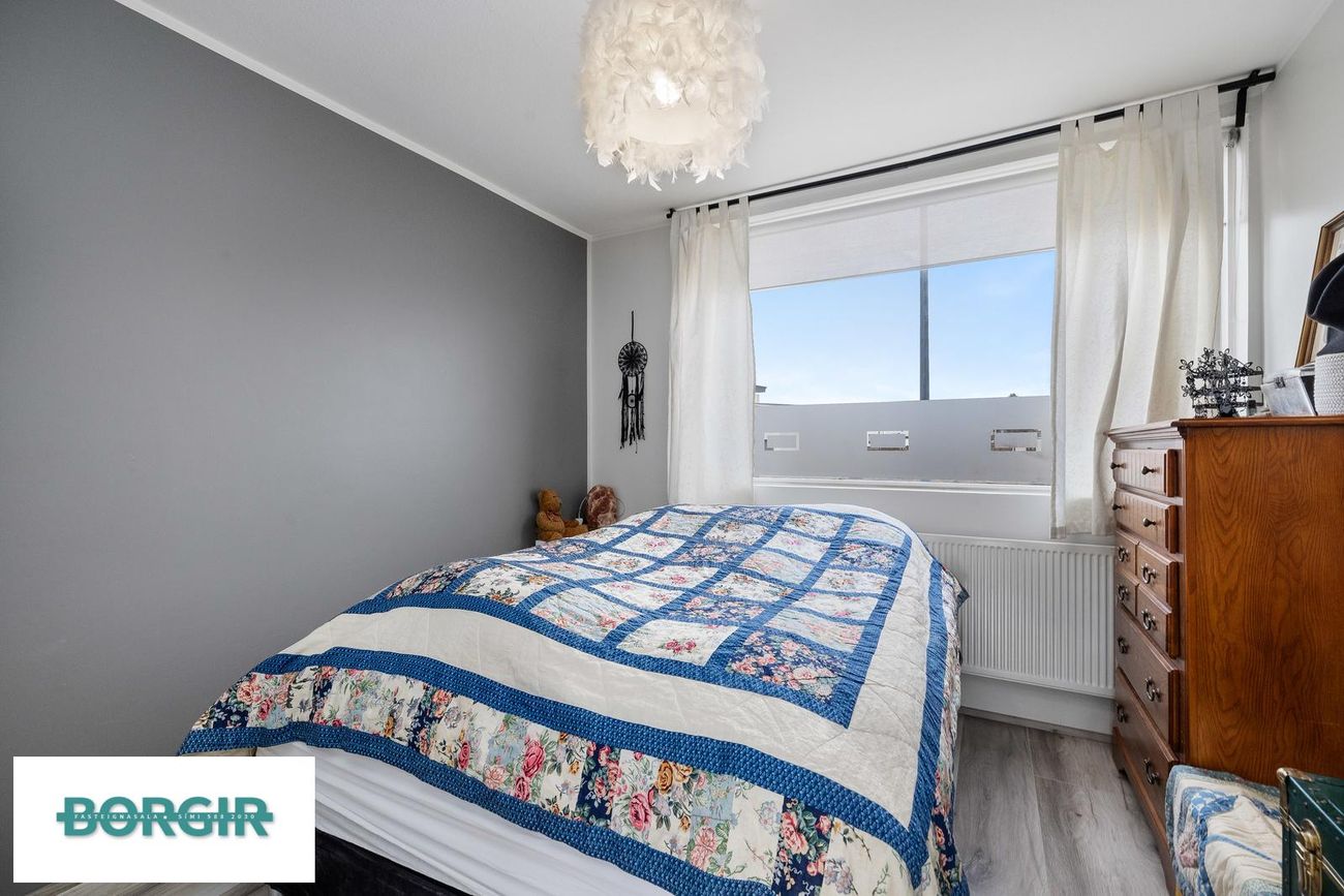 Hringbraut 74 - 0101, 230 Reykjanesbær