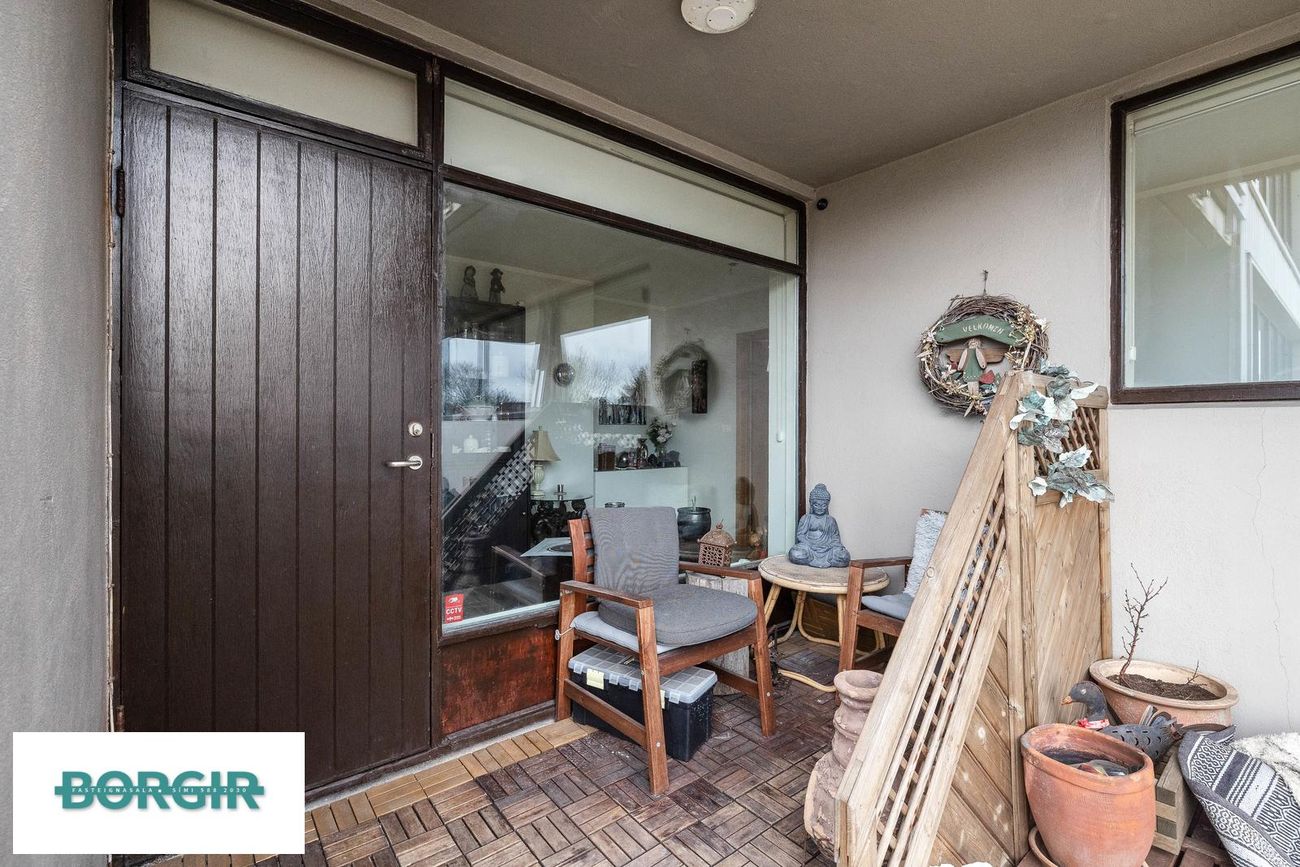 Hringbraut 74 - 0101, 230 Reykjanesbær